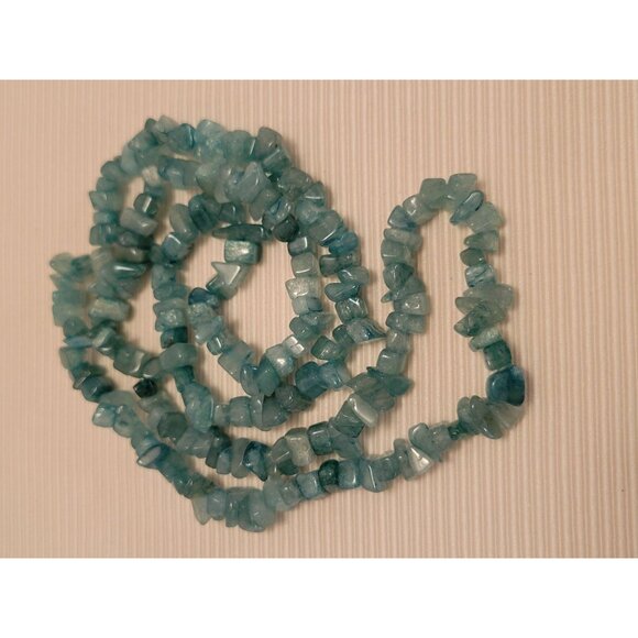 Natural Stone Aventurine 26" Green Beaded Chip Necklace Healing Jewelry - Picture 4 of 4